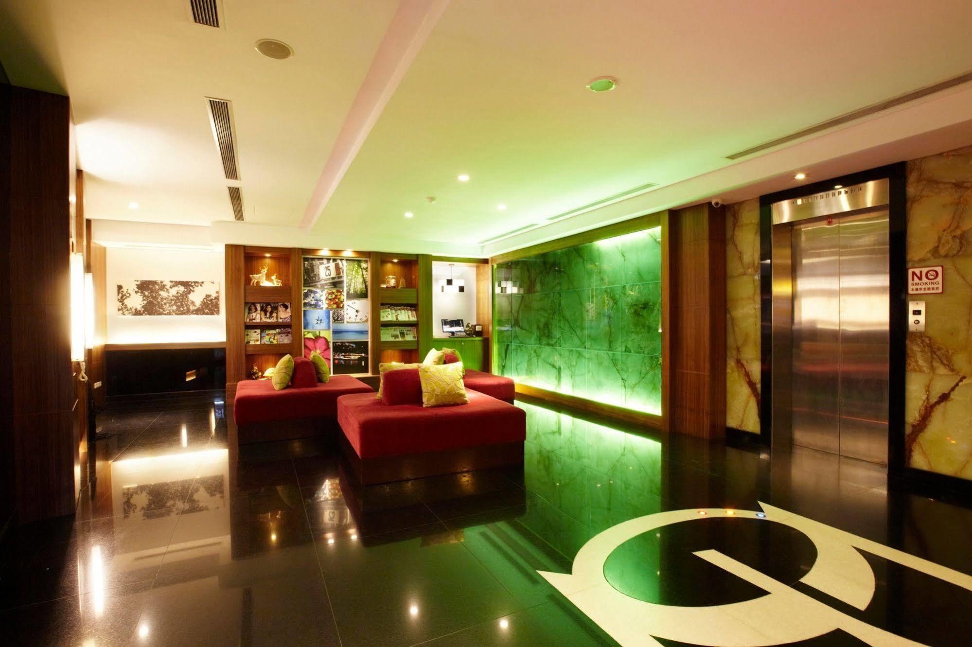 台北碧瑤飯店 B Hotel 3*